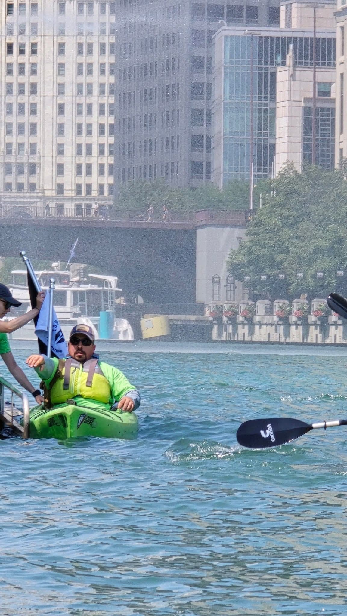 Veterans kayaking on the Chicago River with EDC Outdoors