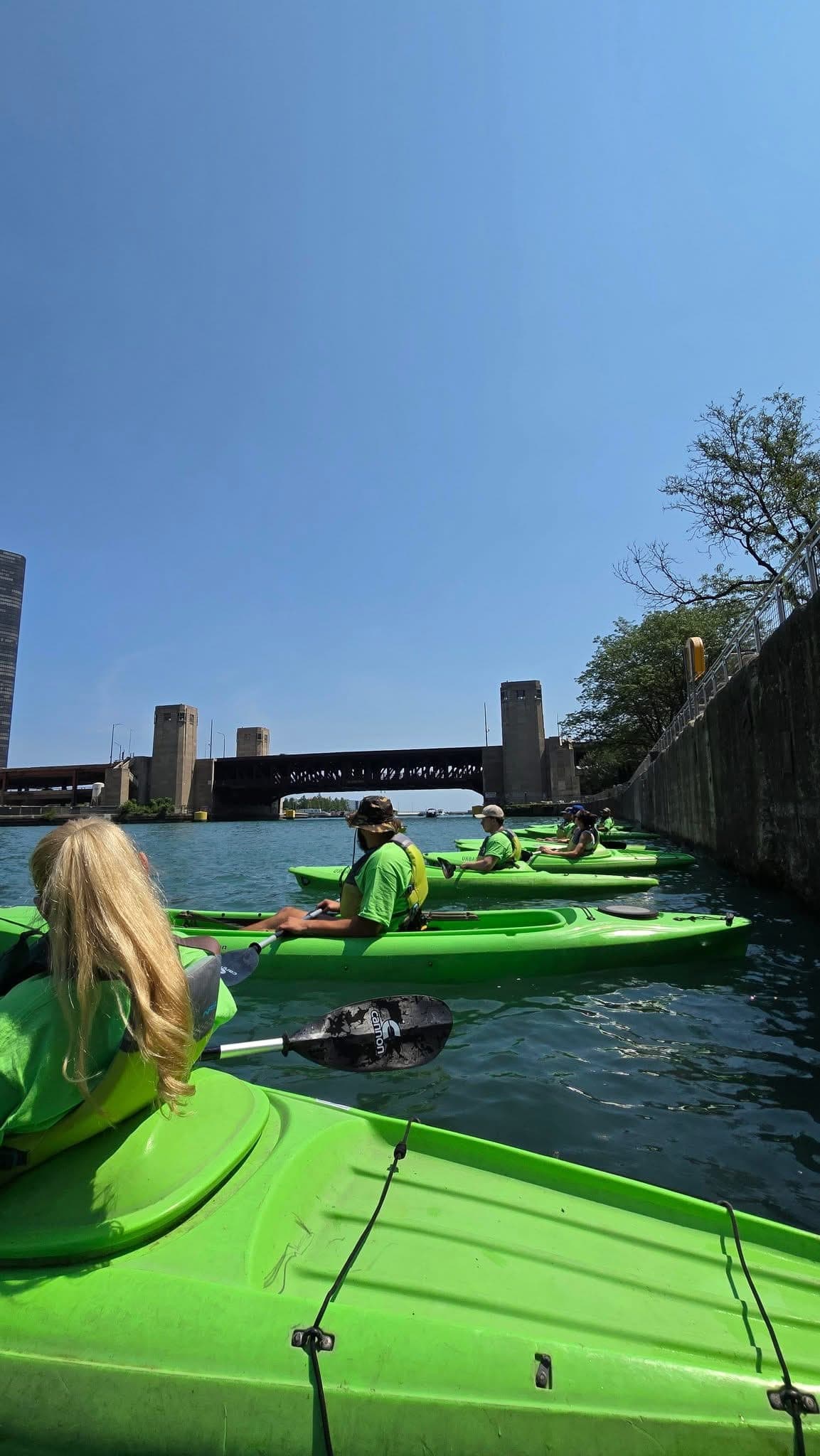 Chicago River paddle with Esprit de Corps Foundation veterans