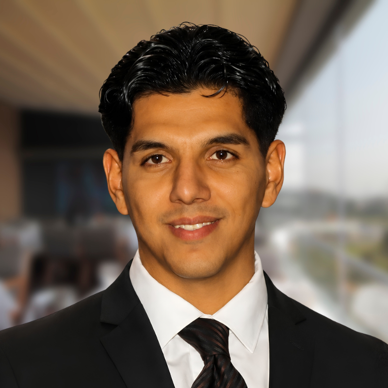 Damian Garcia headshot